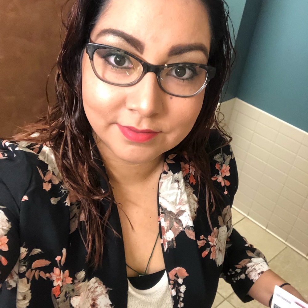 Meet your Posher, Jenni